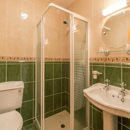 Leenane Apartman *
